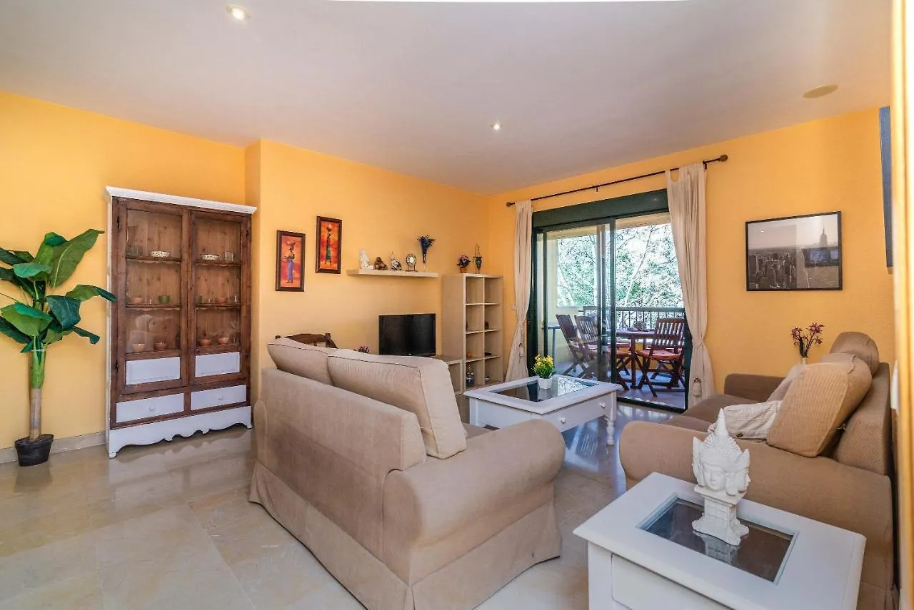 Spacious Apartment In Marbella