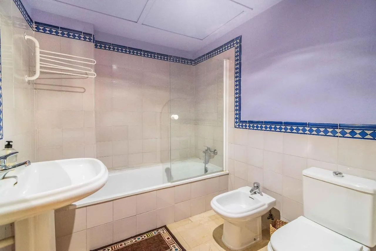 Spacious Apartment In Marbella