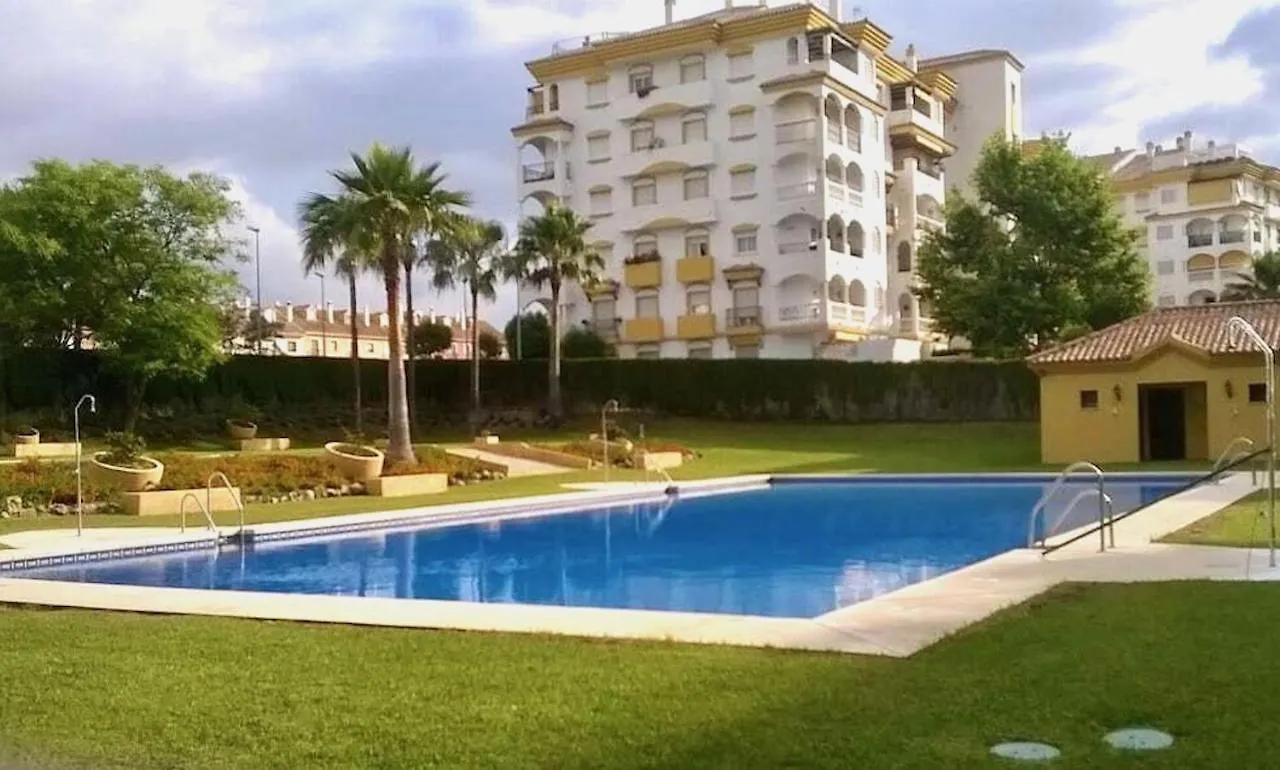Spacious Apartment In Marbella