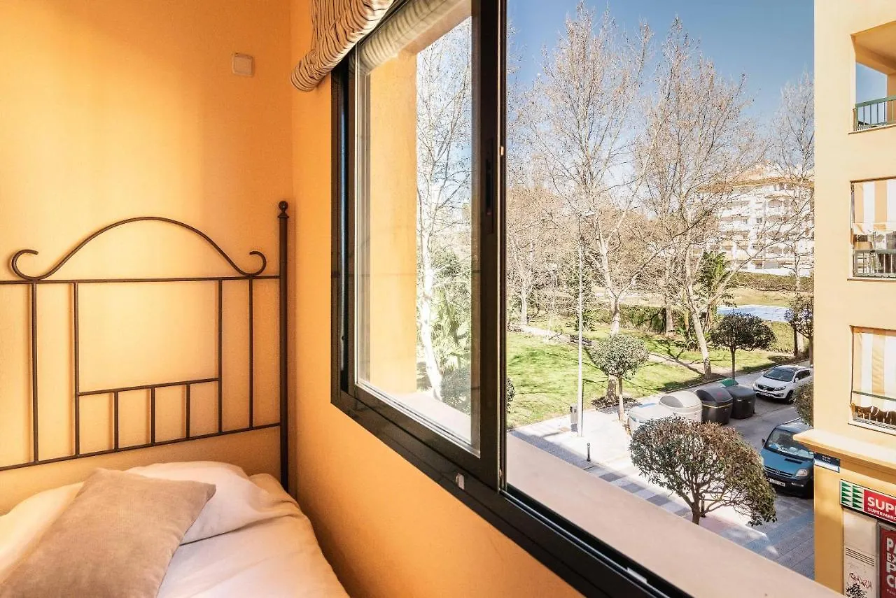 Spacious Apartment In Marbella